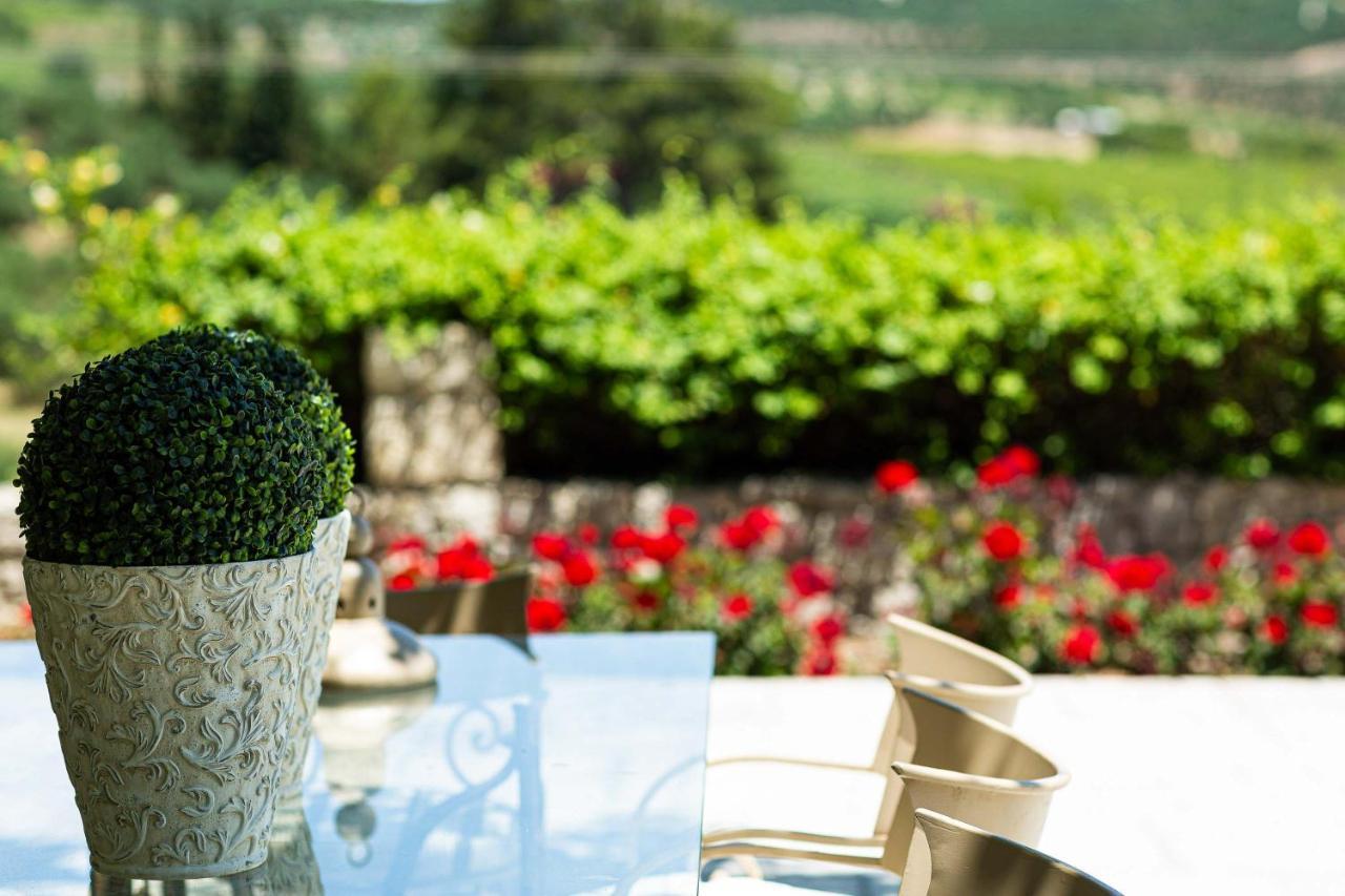 Villa Mantilari Wine Estate 7 Apartments 2 Private Pools 1 Heated Tennis Court Fitness Center Archanes Esterno foto
