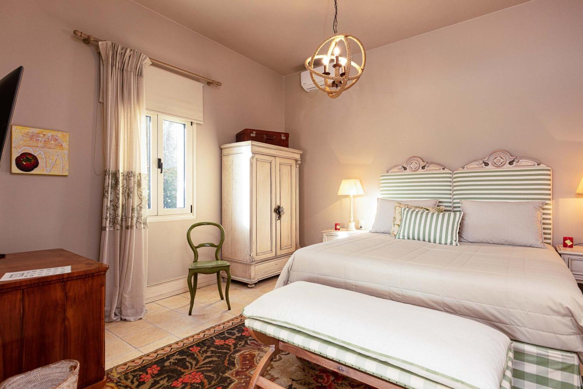 Villa Mantilari Wine Estate 7 Apartments 2 Private Pools 1 Heated Tennis Court Fitness Center Archanes Esterno foto